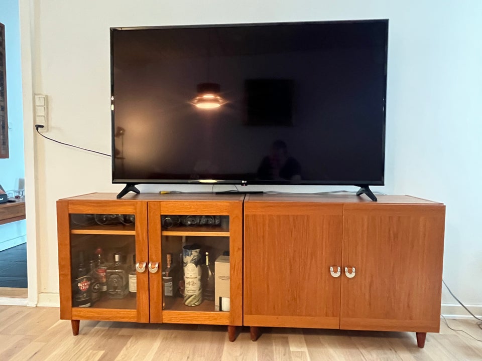 Tv-bænk, teaktræ, b: 160 d: 30 h: 61