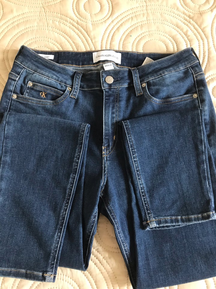 Jeans, Calvin Klein , str. 31