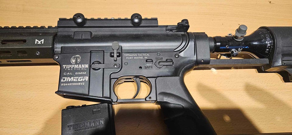 Hardballvåben, Tippmann Omega