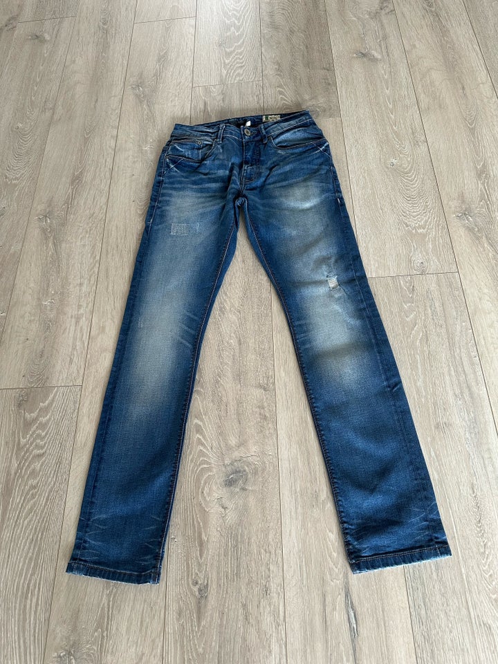 Jeans, Denim 1982, str. 28