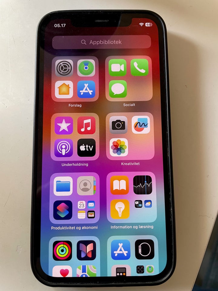 iPhone 12, 64 GB, sort