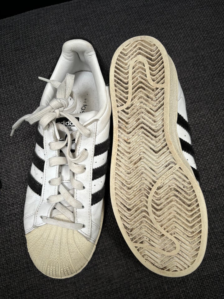 Sneakers, str. 38,5, Adidas