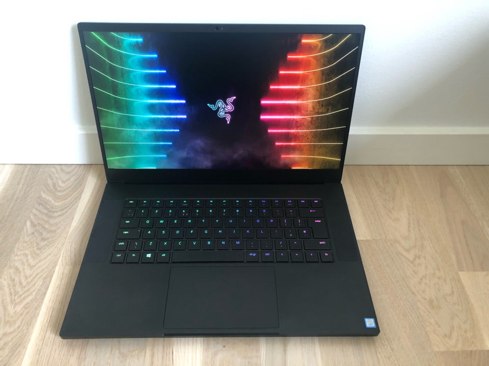 Andet mærke Razer Blade 15, 2.2 / 4.1