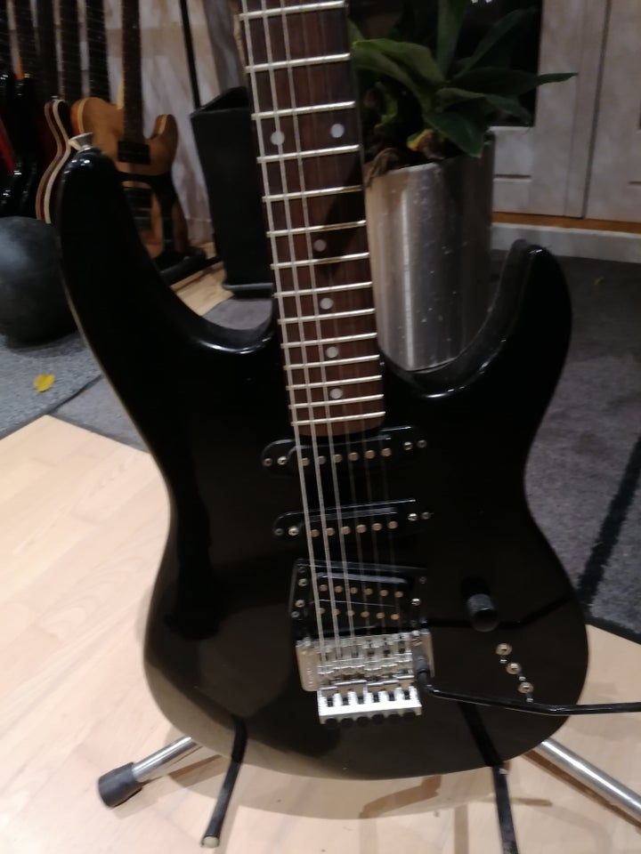 Elguitar, Kramer ST600