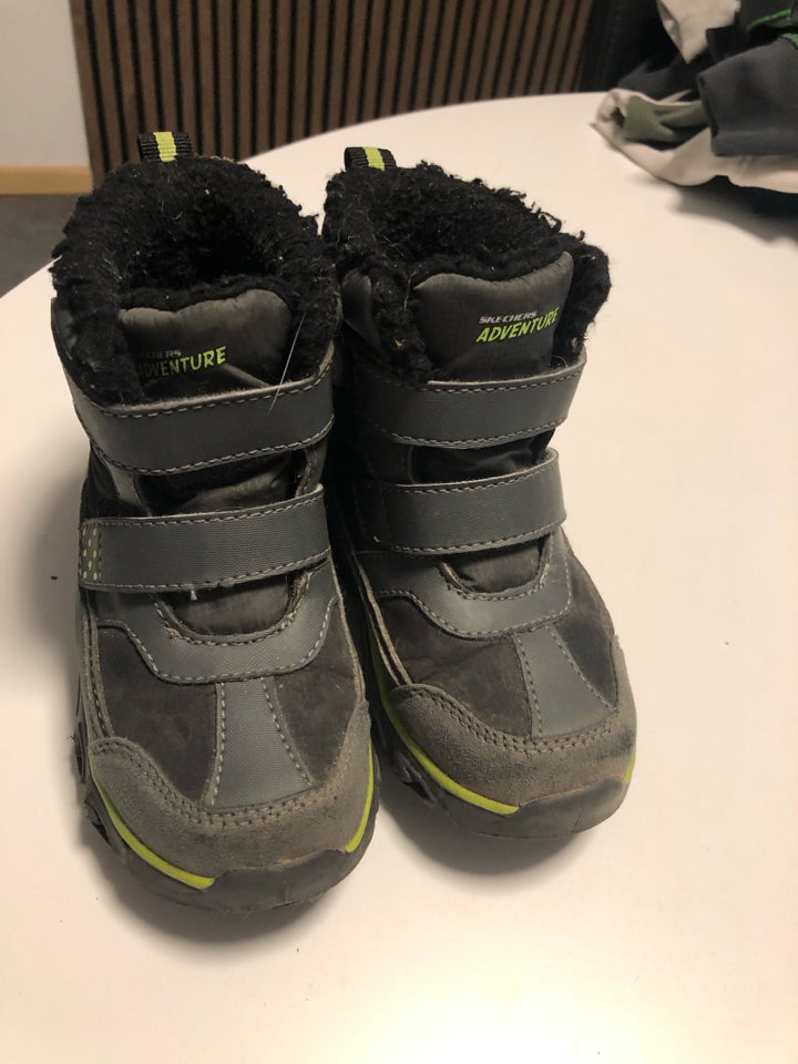 Vinterstøvler str 26 Sketchers