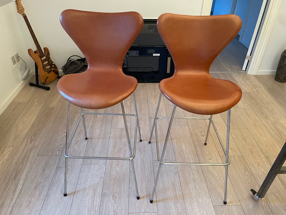 Arne Jacobsen 7er stole høje