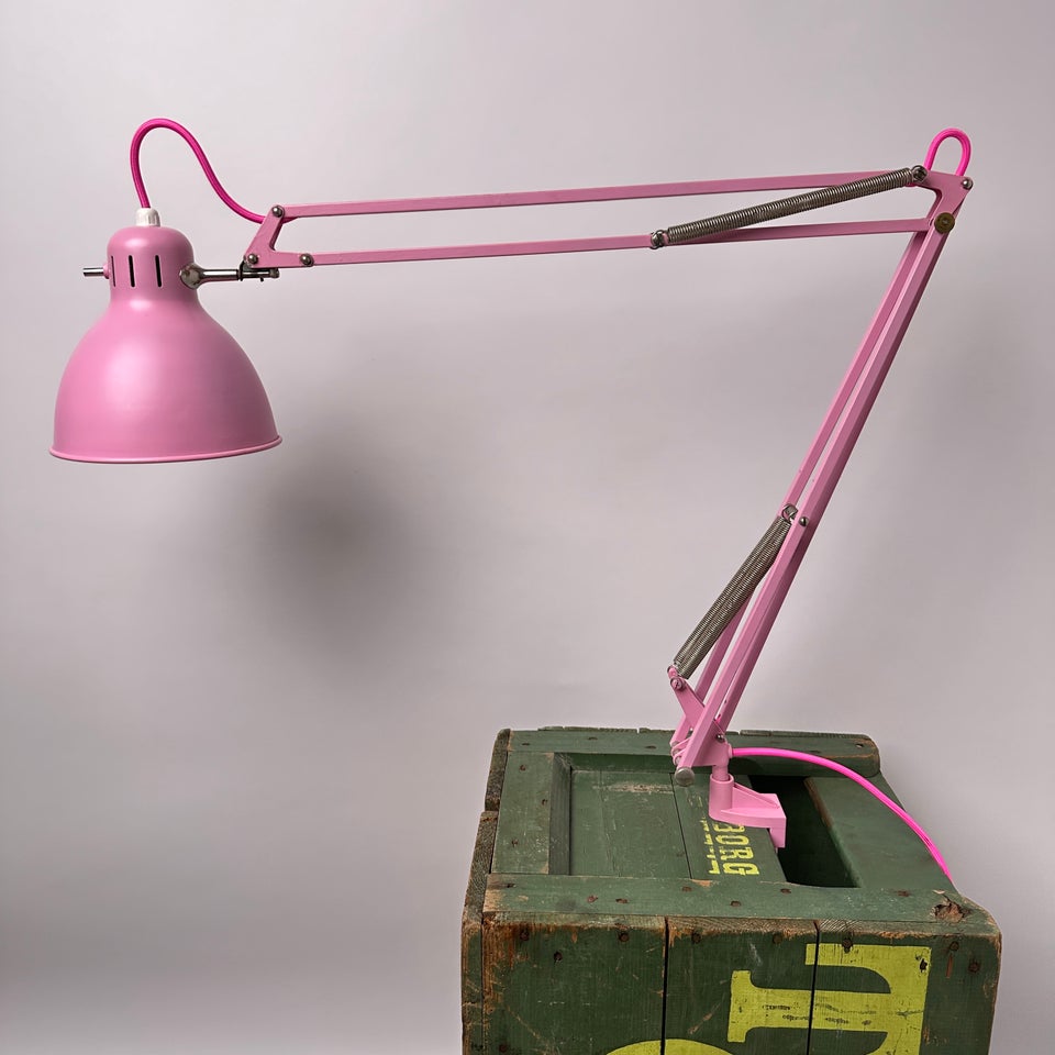 Arkitektlampe, Retro lampe fra