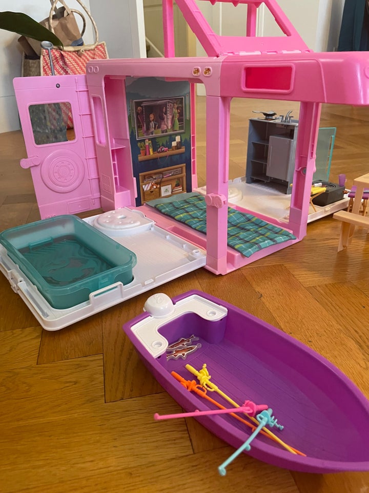 Barbie, Barbie Dream Camper med