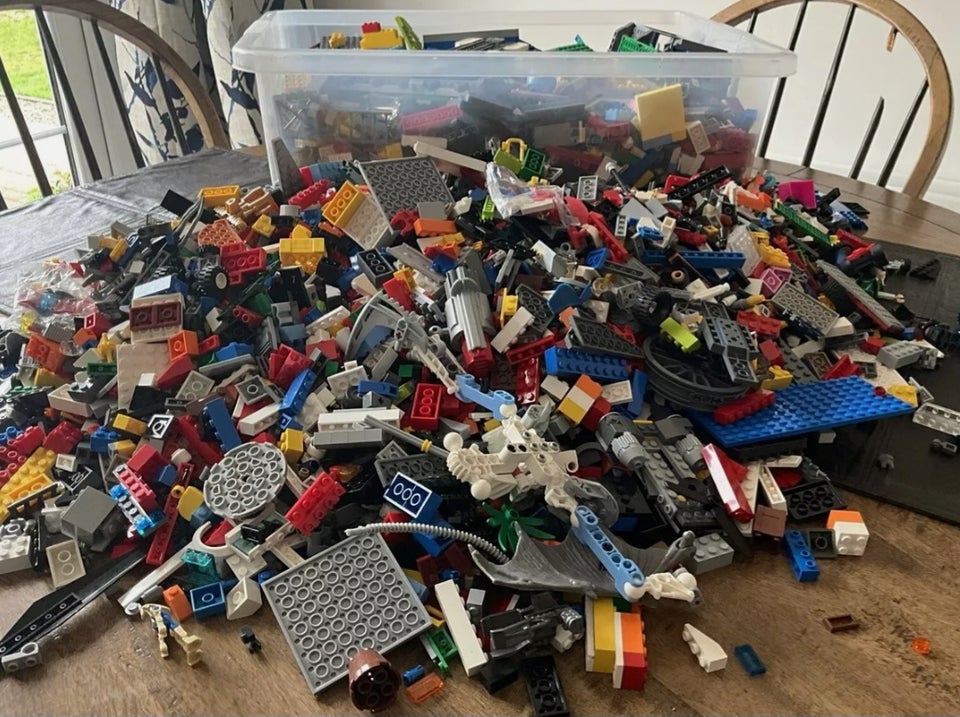 Lego blandet Mini figs og klodser