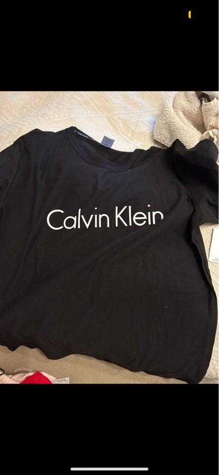 T-shirt, Calvin Klein , str. 36