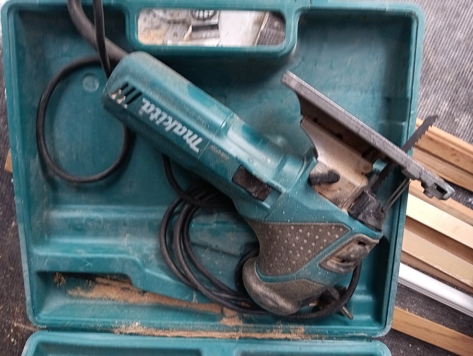 Sav, Makita