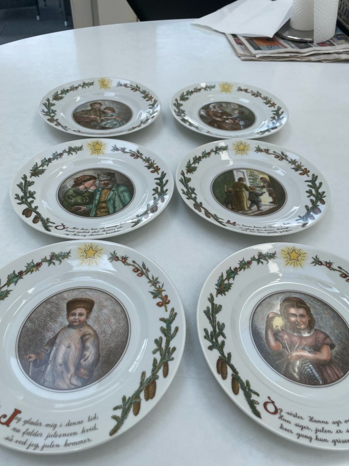 Porcelæn Tallerken  Royal