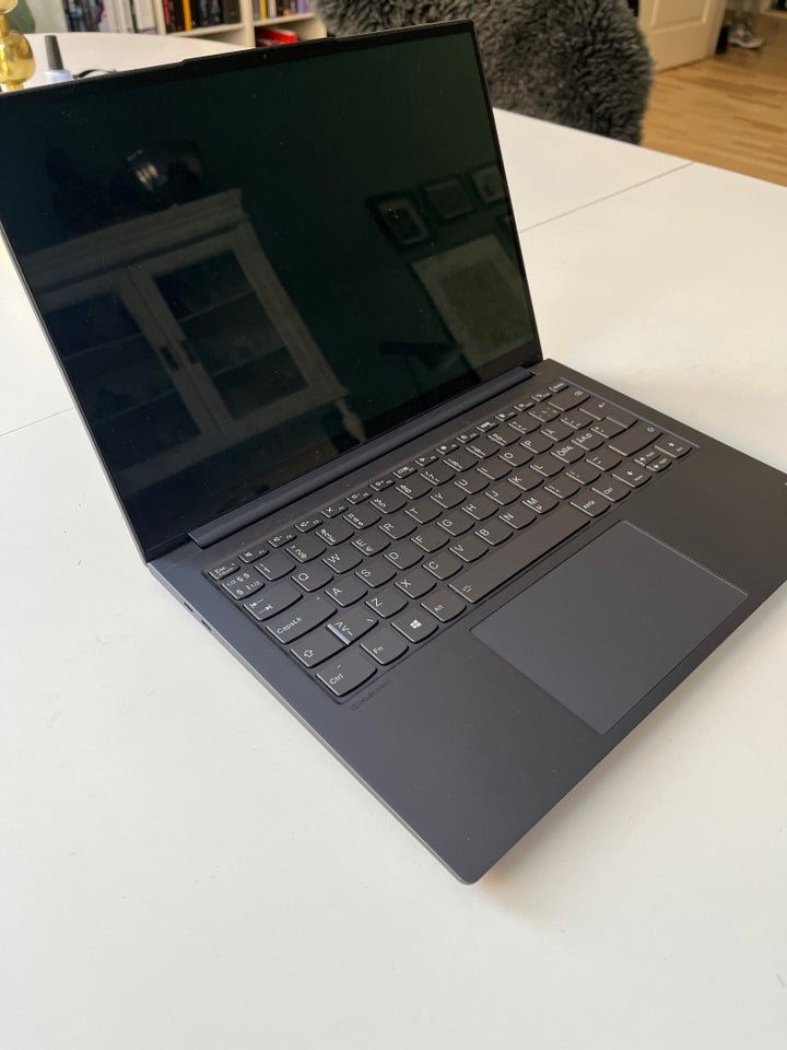 Lenovo Yoga Slim 7 Pro 16 GB ram 512