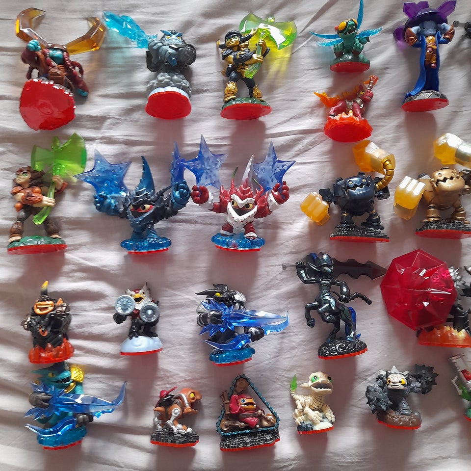 Skylanders Trap Team figurer, PS4,