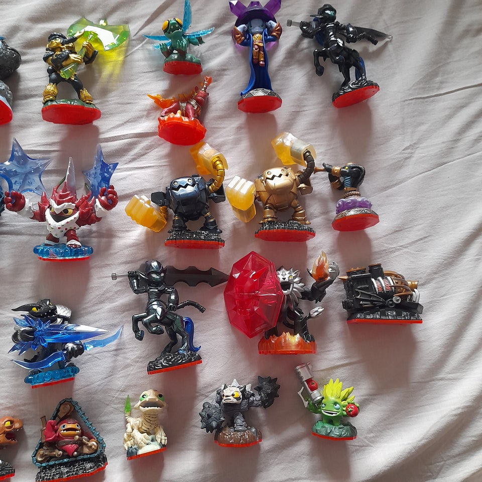 Skylanders Trap Team figurer, PS4,