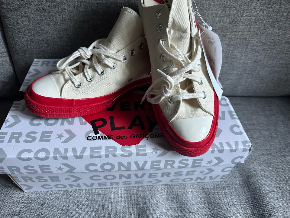 Sneakers, Converse commes des