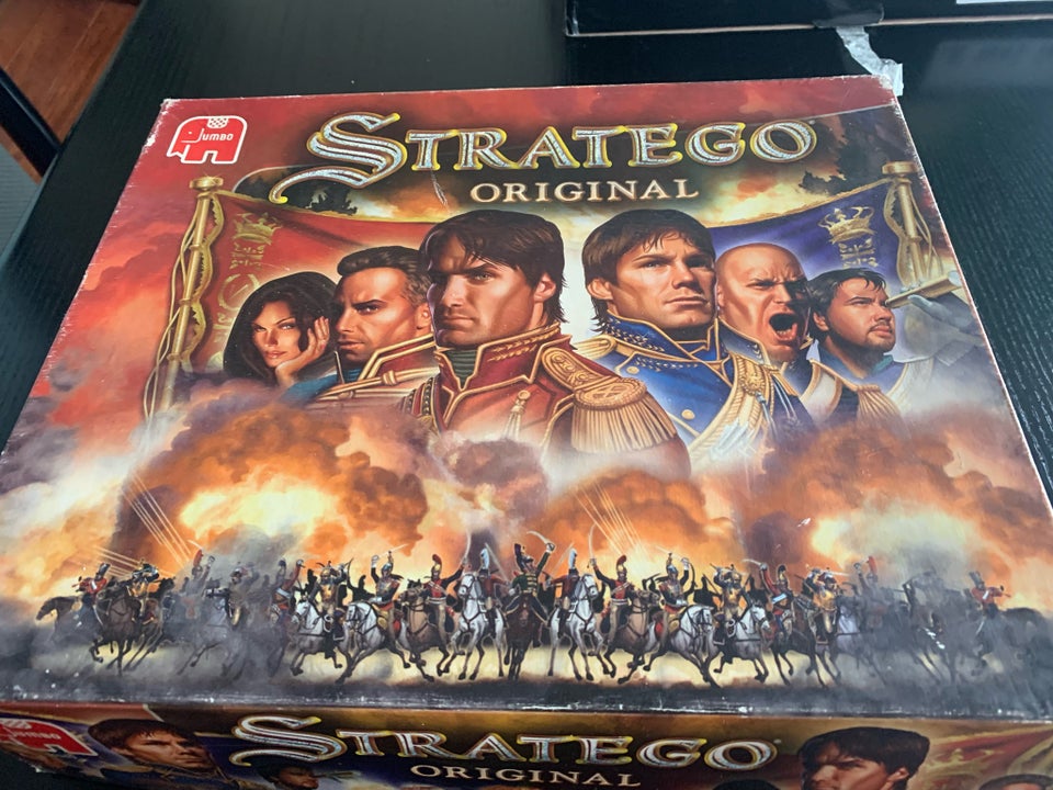 Stratego, Familie spil, brætspil