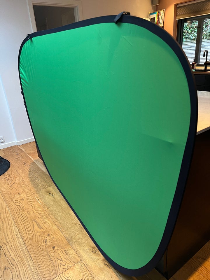 Green screen