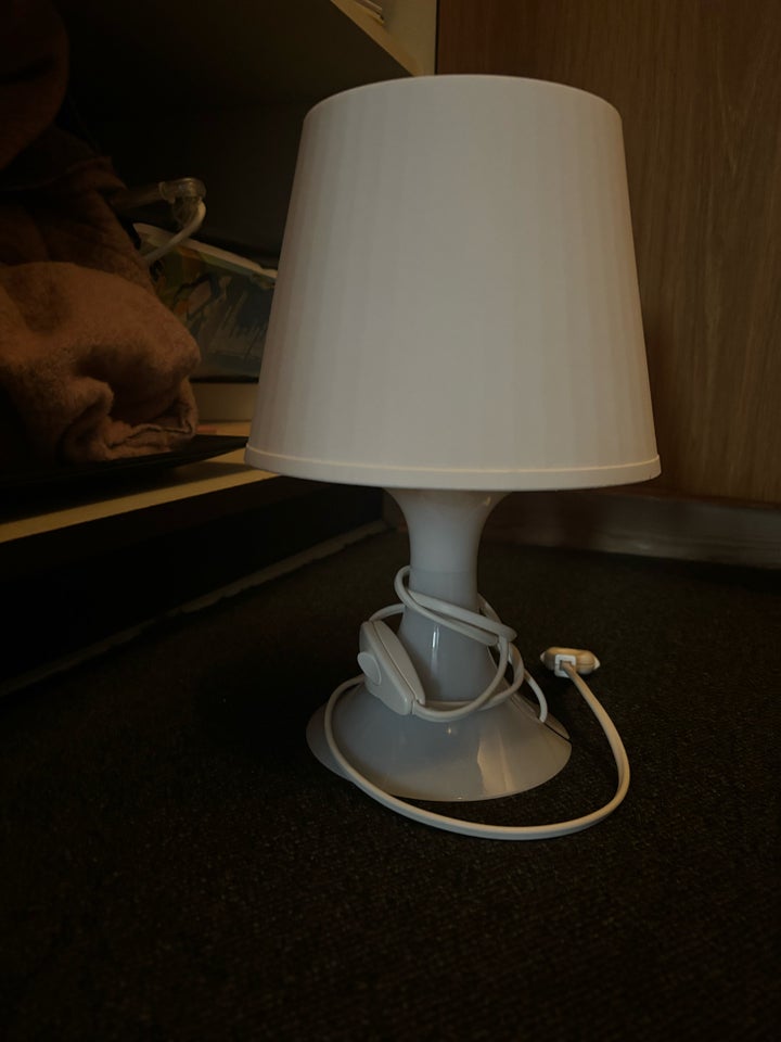 Anden bordlampe, Ikea