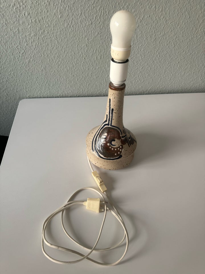 Keramik Bordlampe AJMO