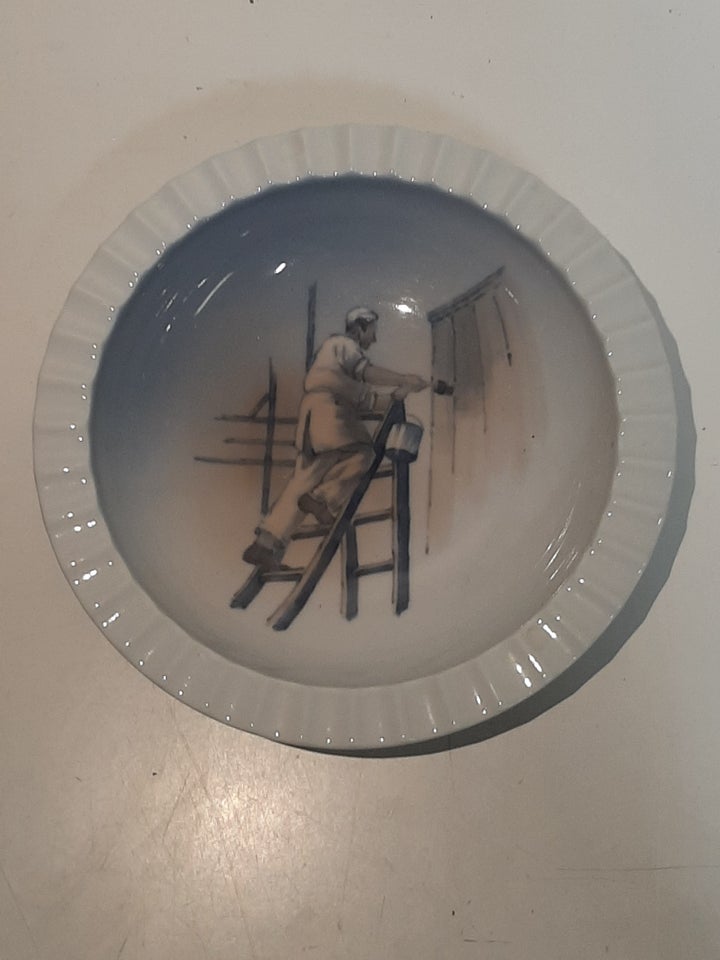 Skål med maler, Lyngby porcelæn nr