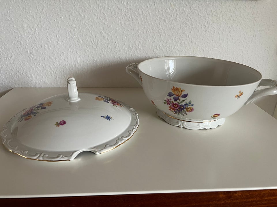 Porcelæn, Terrin, Kahla