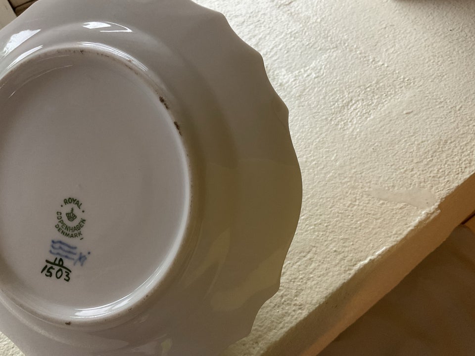 Porcelæn, Blå blomst svejfet