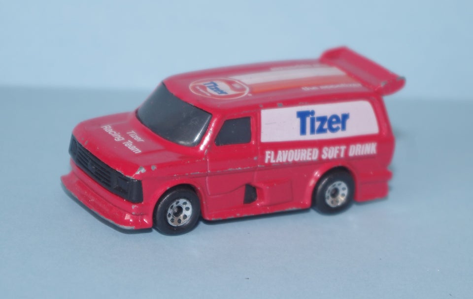 Modelbil, Matchbox Ford supervan