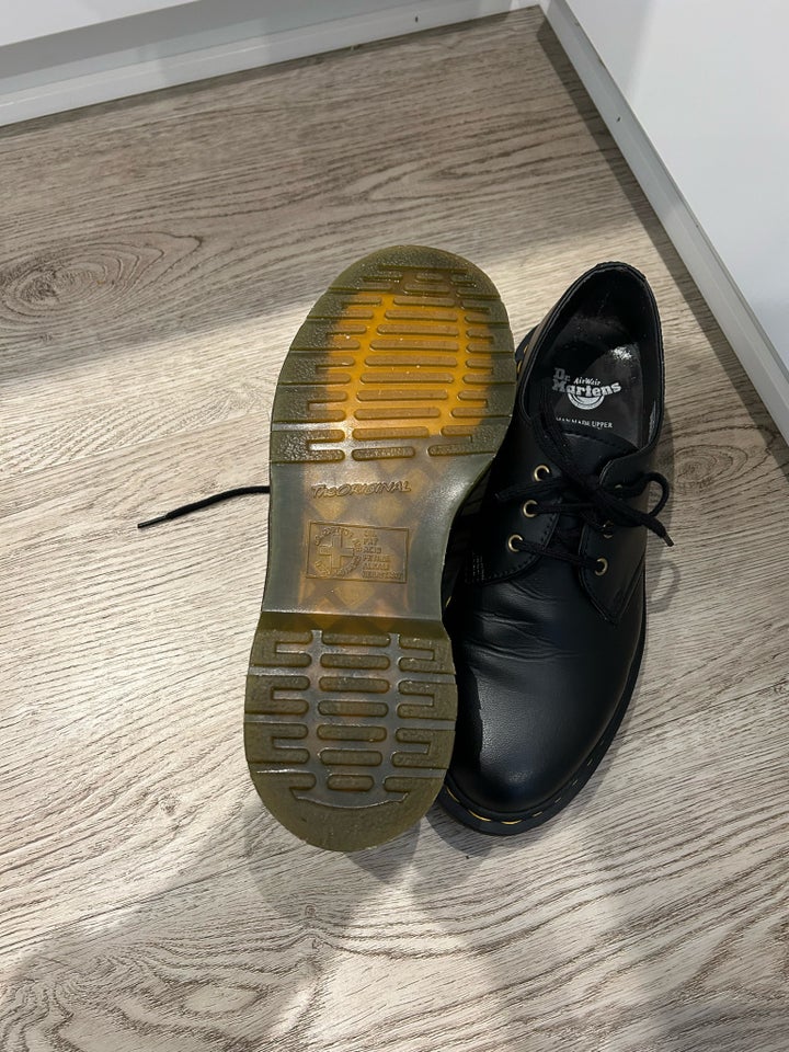 Anden damesko, str. 40, Dr. Martens