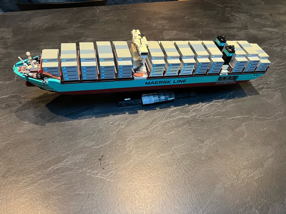 Lego andet, Maersk Line 2013