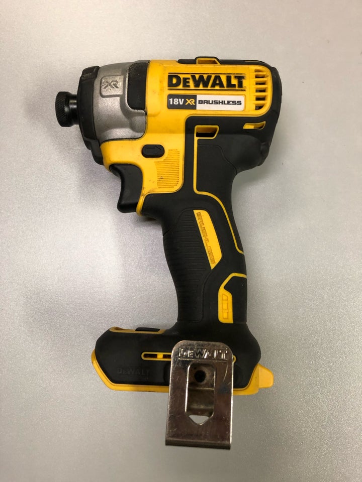 Slagboremaskine DeWALT