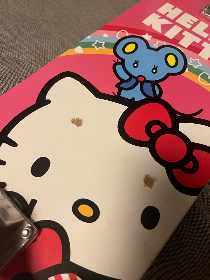 Skateboard Hello kitty