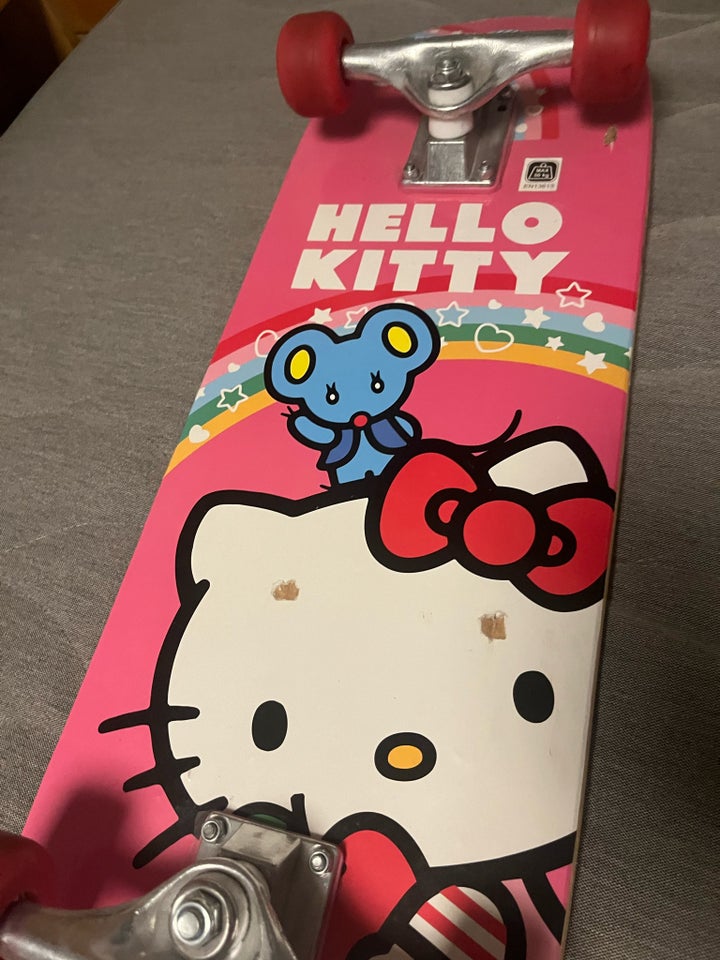 Skateboard Hello kitty