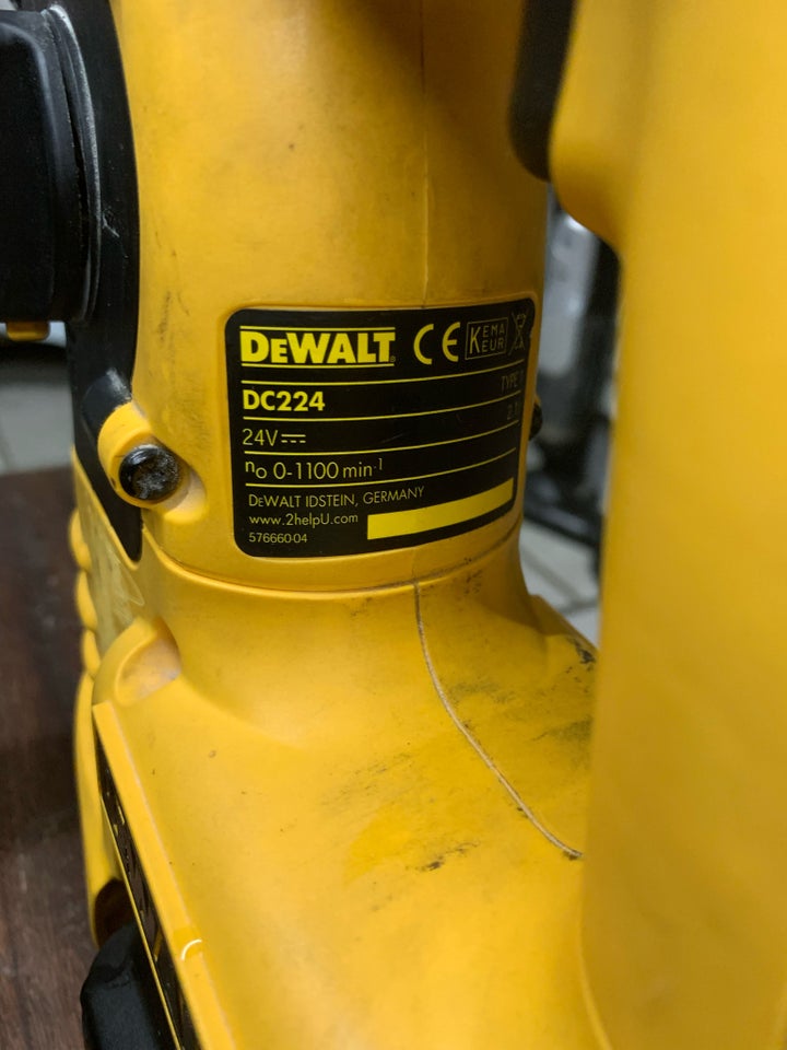 Borehammer, Dewalt