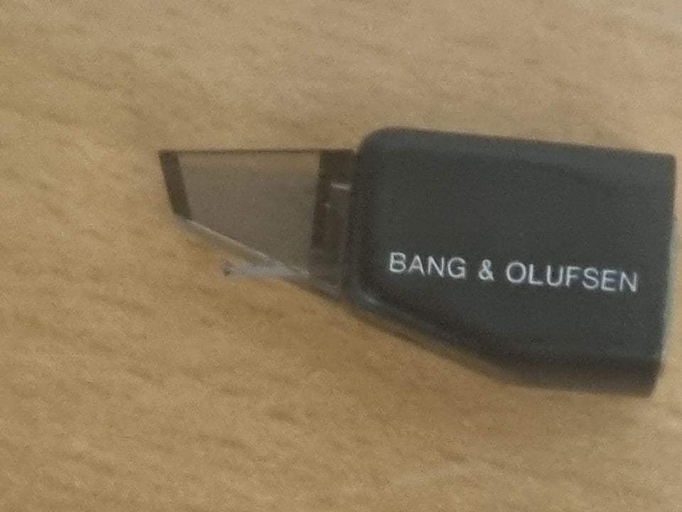 Pickup, Bang  Olufsen, MMC20E i