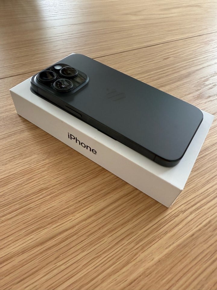 iPhone 15 Pro, 256 GB, sort