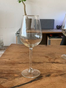 Glas Vinglas Ukendt