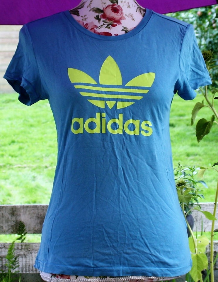 T-shirt Adidas str 38