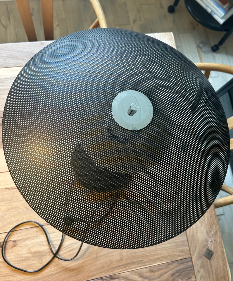 Arkitektlampe, Sort og stål