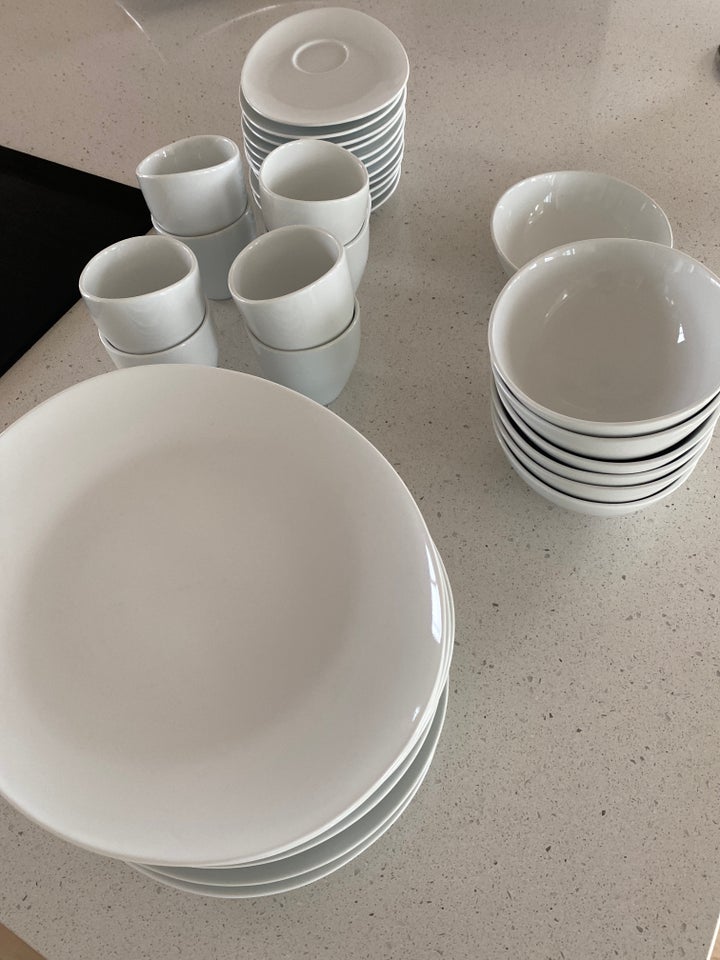 Porcelæn, Tallerkner frokost og