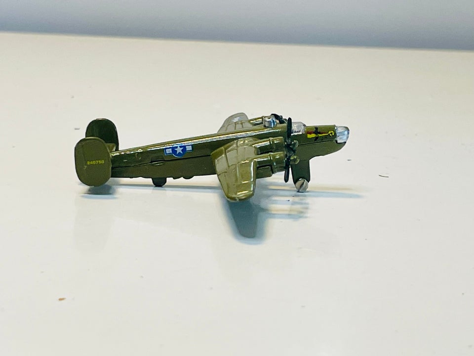 Modelfly B-24 Bomber Liberator,