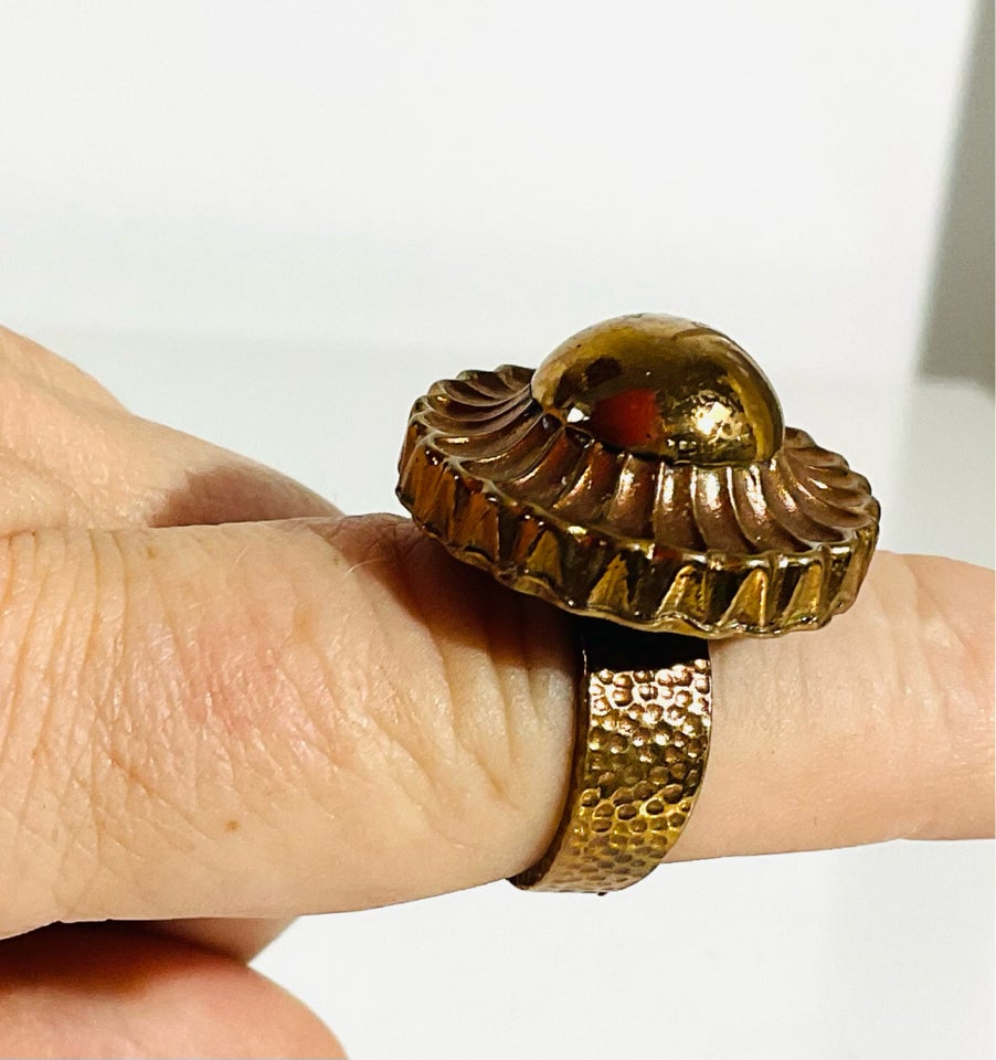 Fingerring, bronze, Alpo Tammi