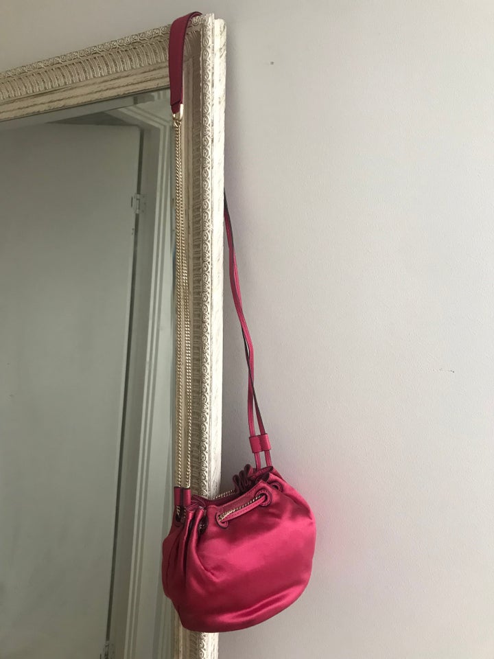 Crossbody DVF