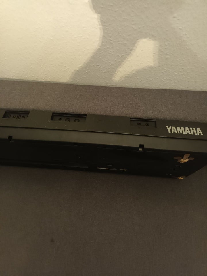 Elklaver, Yamaha, YAMAHA DJX