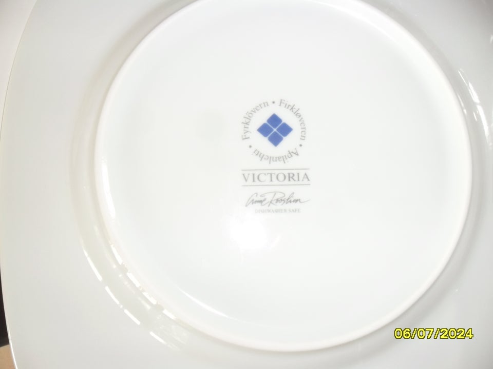 Porcelæn 12 pers spisestel