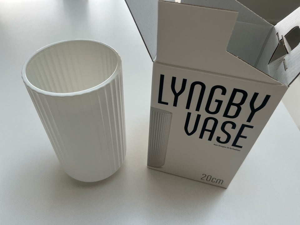 Vase, Helt ny Lyngby Vase