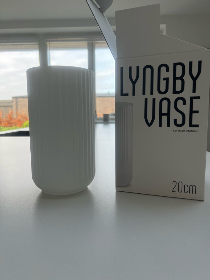 Vase, Helt ny Lyngby Vase