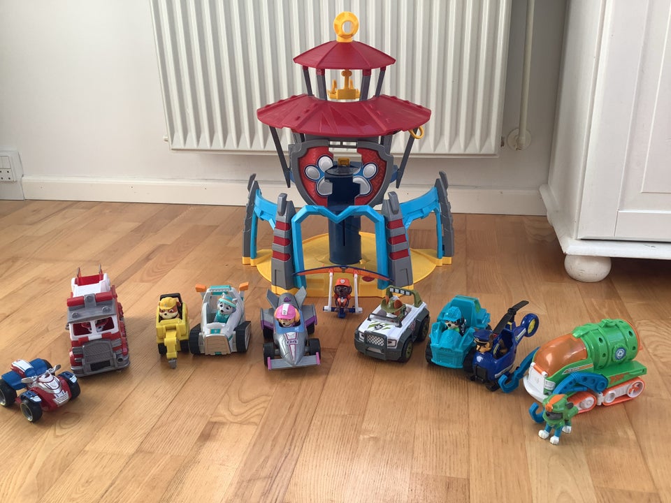 Paw patrol tårn + figurer, Paw