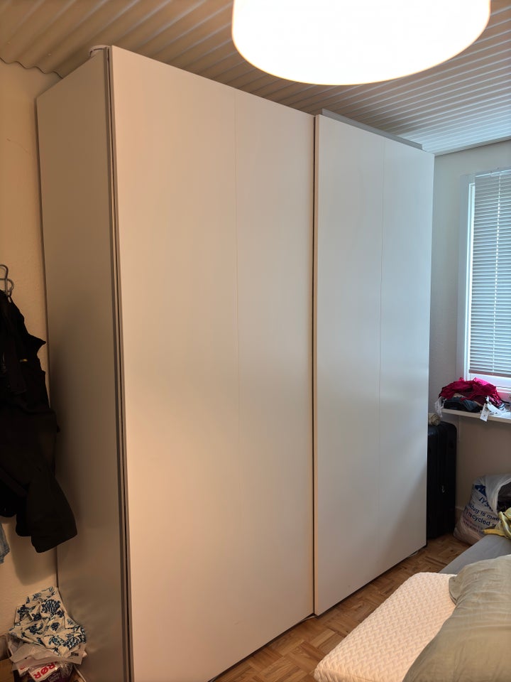 Garderobeskab, Ikea, b: 63 d: 200 h: