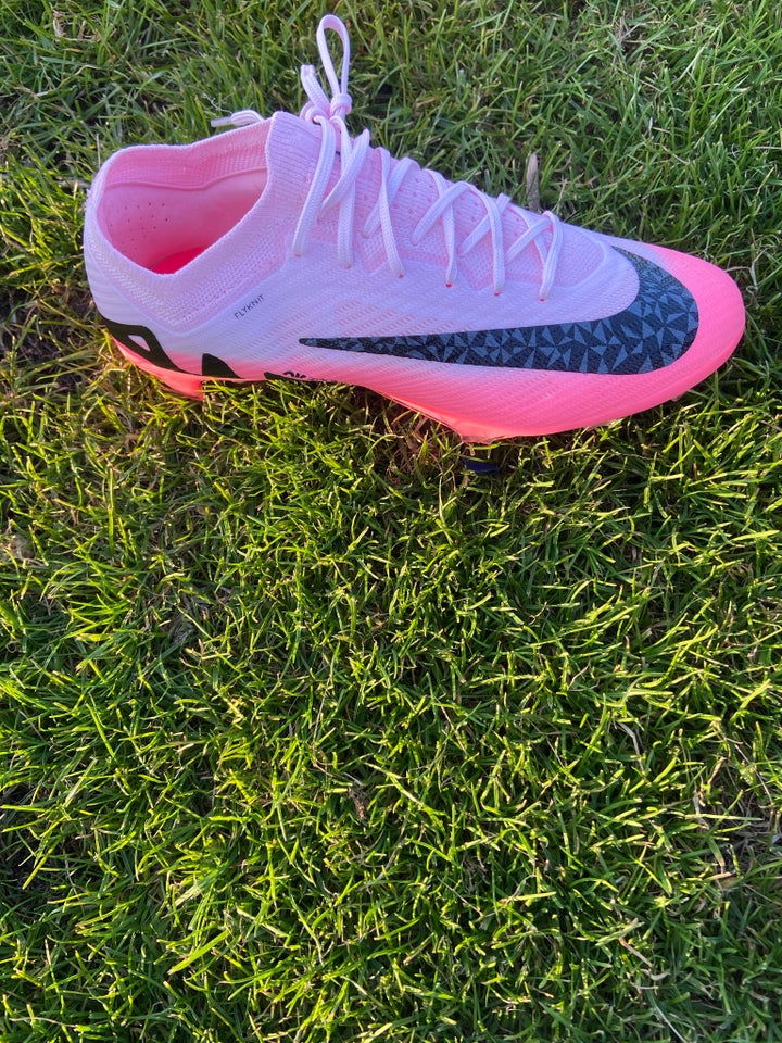 Fodboldsko Nike vapor 15